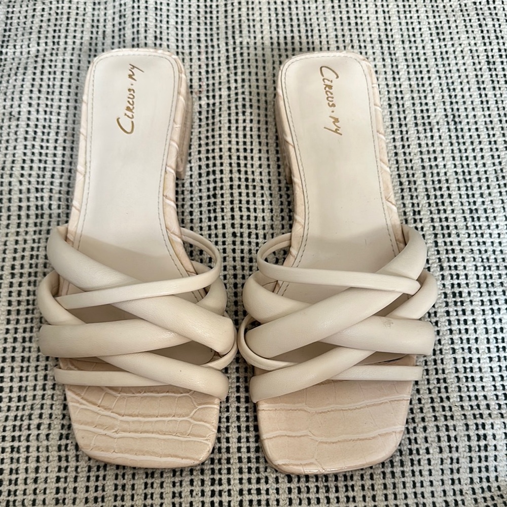 Circus by Sam Edelman Janessa Slide Sandals Vanilla